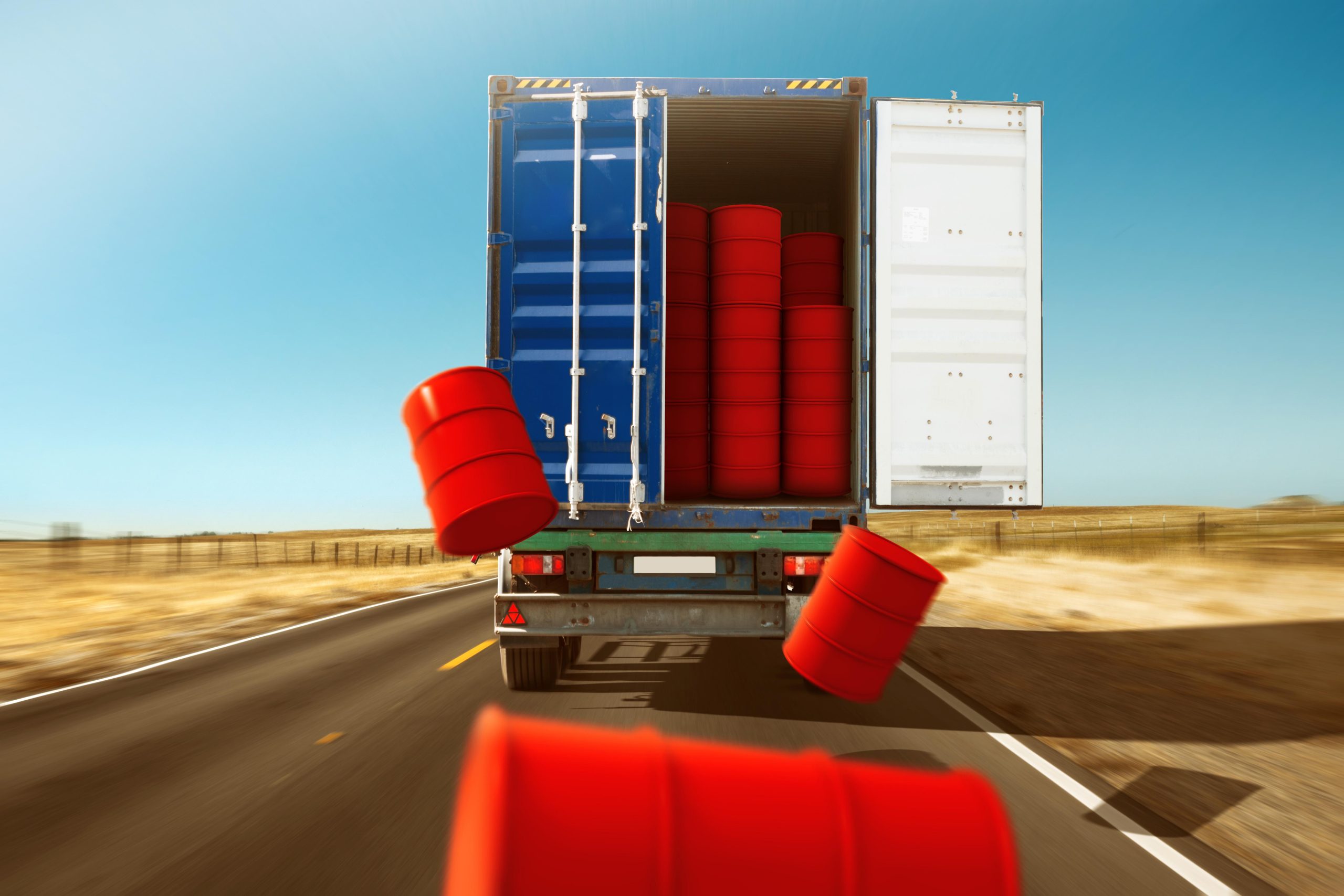 Was ist bei der Ladungssicherung von Fahrgütern zu beachten?
